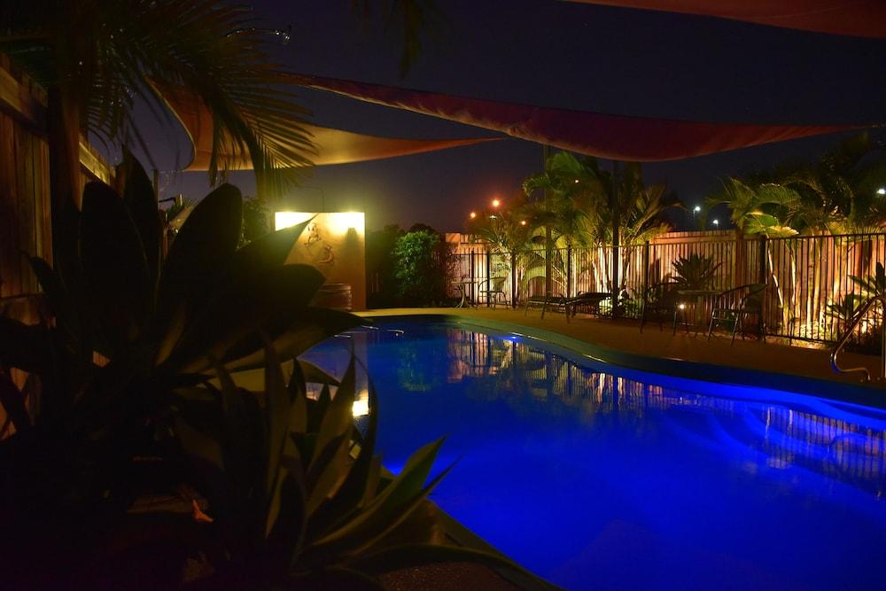 Bluewater Harbour Motel 보엔 외부 사진