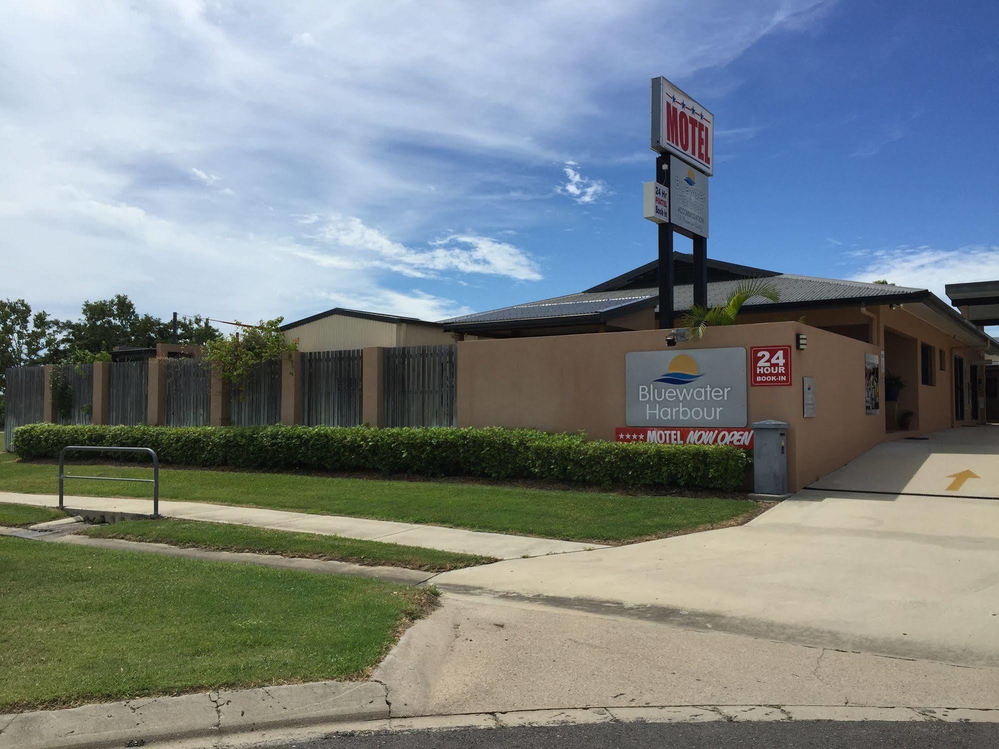 Bluewater Harbour Motel 보엔 외부 사진