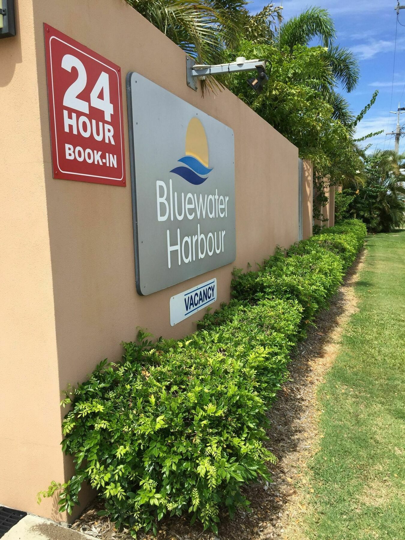 Bluewater Harbour Motel 보엔 외부 사진