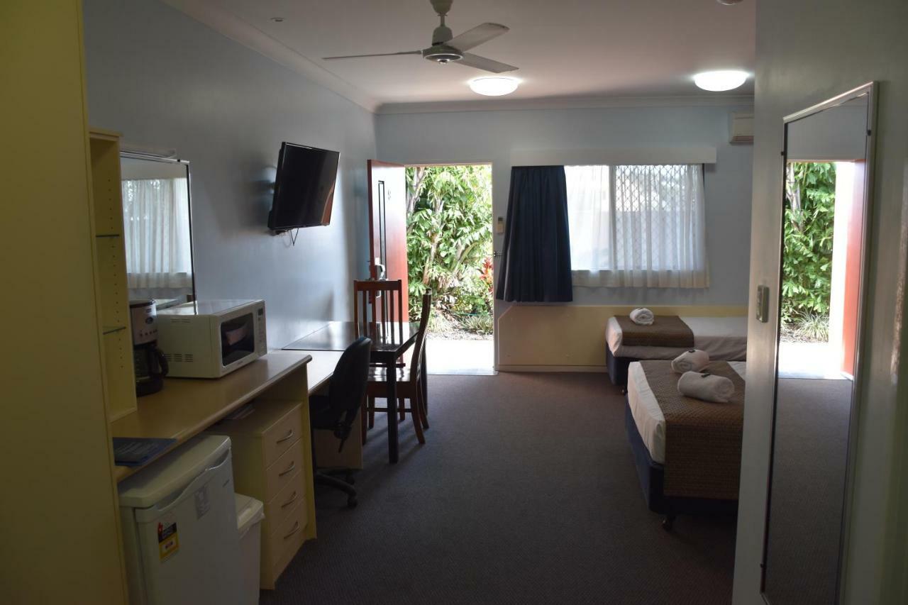 Bluewater Harbour Motel 보엔 외부 사진